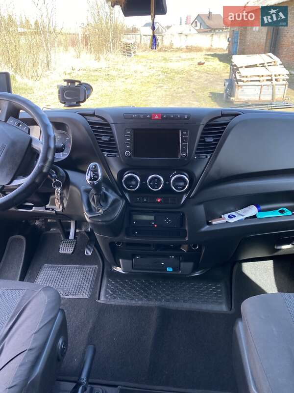 Грузовой фургон Iveco Daily 2016 в Любомле