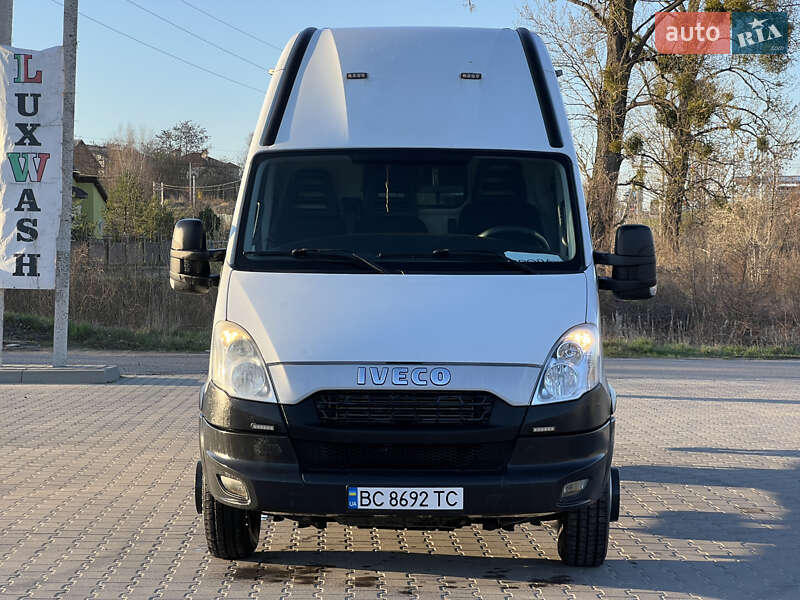 Грузовой фургон Iveco Daily 2012 в Львове