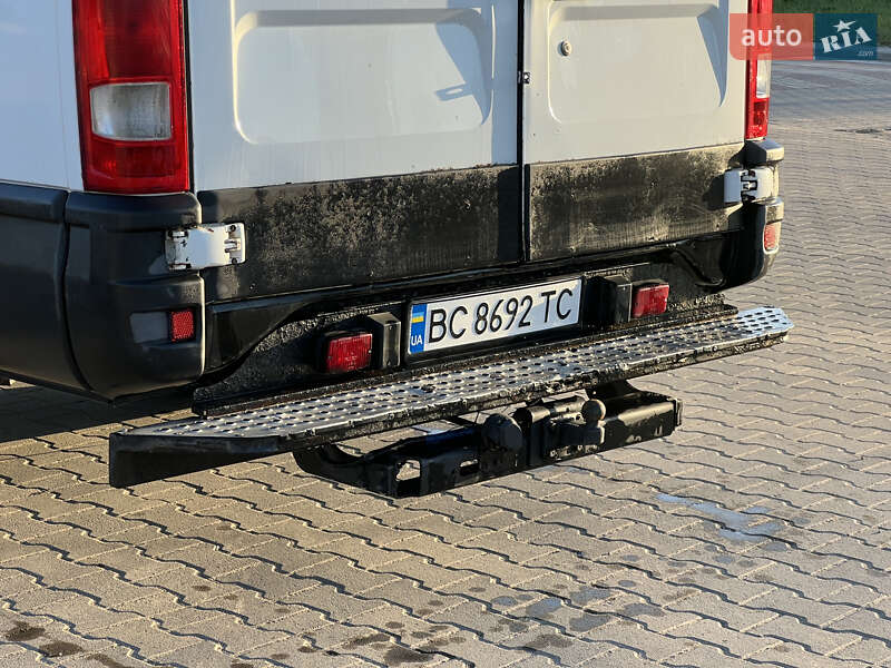 Грузовой фургон Iveco Daily 2012 в Львове