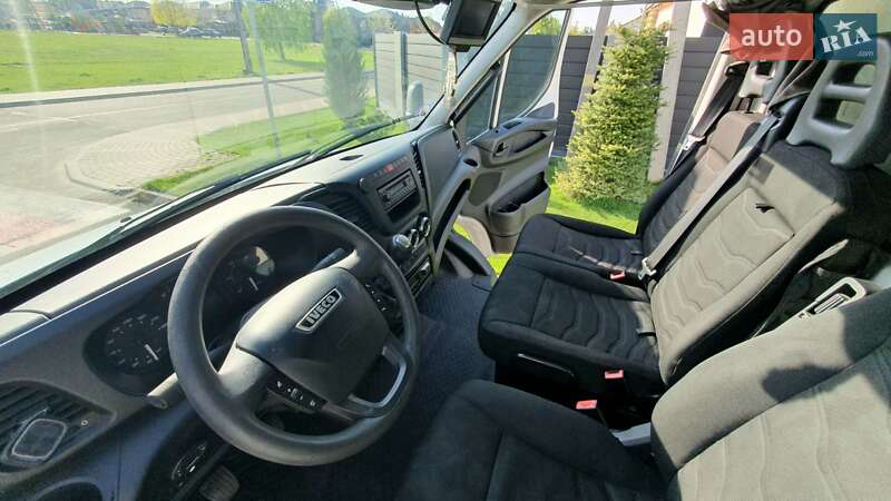 Грузовой фургон Iveco Daily 2015 в Киеве