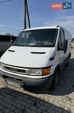 Грузовой фургон Iveco Daily 2000 в Владимире