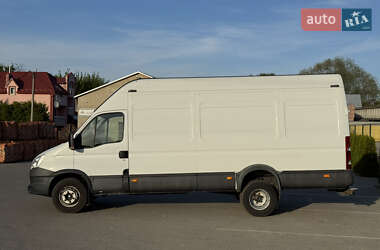 Грузовой фургон Iveco Daily 2013 в 