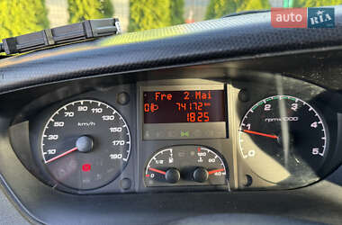 Грузовой фургон Iveco Daily 2013 в 