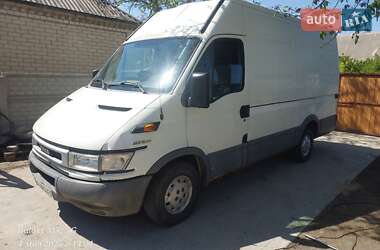 Грузовой фургон Iveco Daily 2003 в Новомосковске