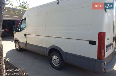 Грузовой фургон Iveco Daily 2003 в 