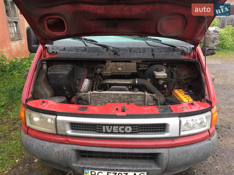 Грузовой фургон Iveco Daily 2000 в Радехове