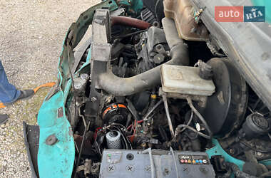Грузовой фургон Iveco Daily 2000 в 