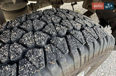 Грузовой фургон Iveco Daily 2000 в 