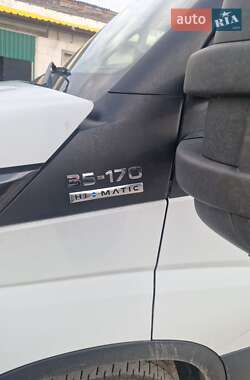 Вантажний фургон Iveco Daily 2016 в 