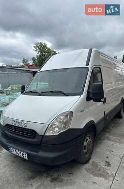 Грузовой фургон Iveco Daily 2012 в Каменец-Подольском