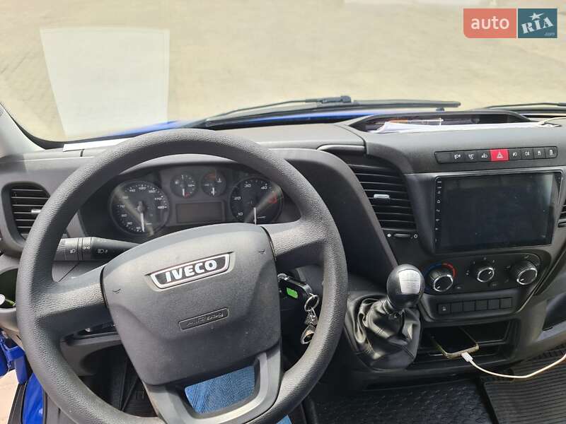 Вантажний фургон Iveco Daily 2020 в Києві