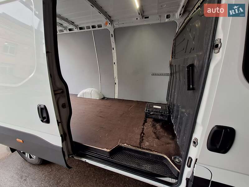 Грузовой фургон Iveco Daily 2019 в Белой Церкви