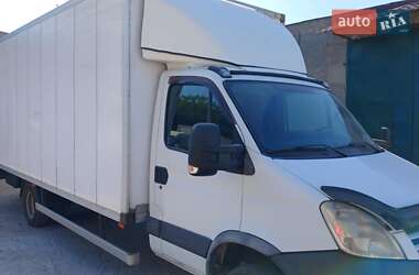Грузовой фургон Iveco Daily 2009 в 