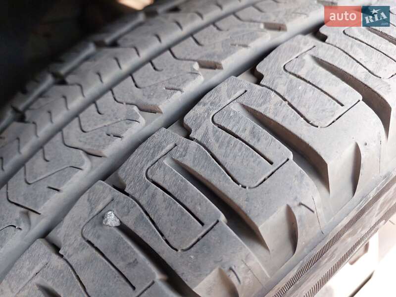 Грузовой фургон Iveco Daily 2012 в Изюме