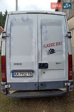 Грузовой фургон Iveco Daily 2005 в 