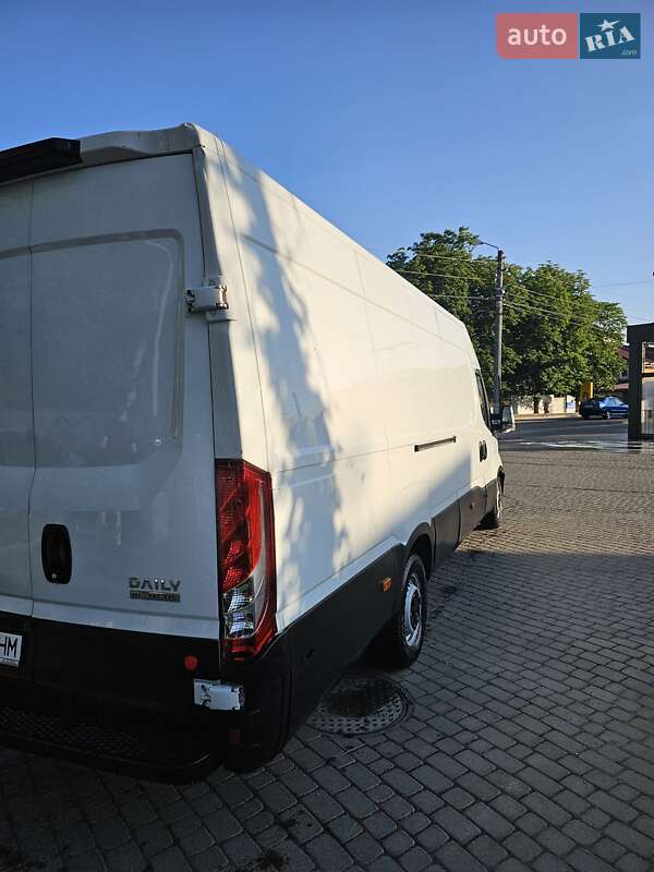 Вантажний фургон Iveco Daily 2016 в Івано-Франківську