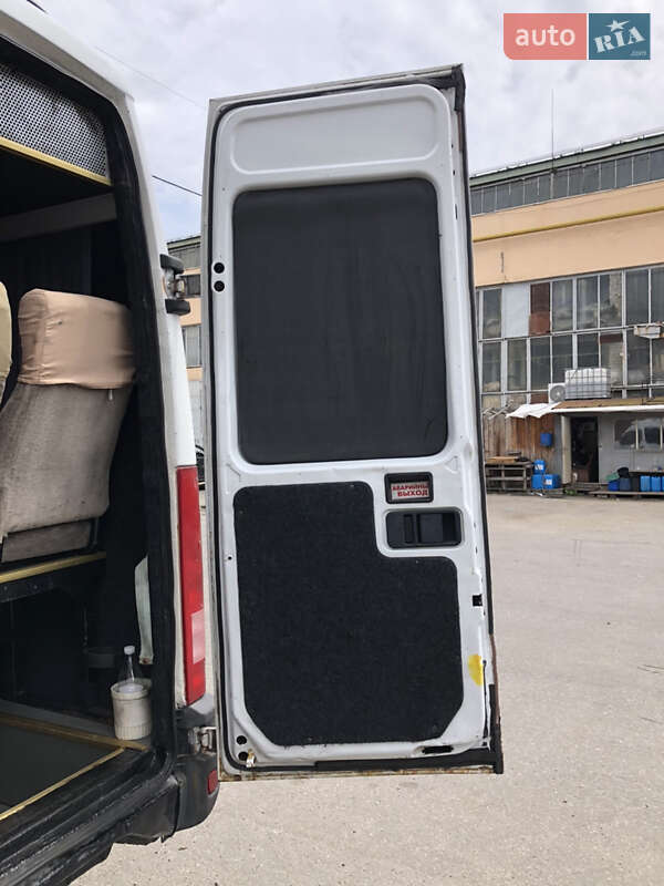 Микроавтобус Iveco Daily 2003 в Кременчуге