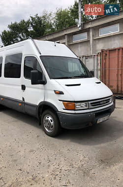 Микроавтобус Iveco Daily 2003 в 