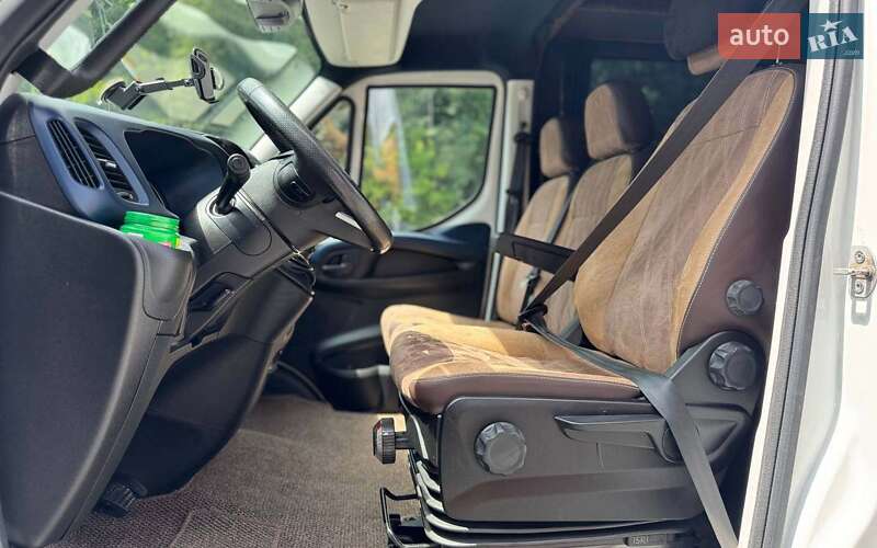 Микроавтобус Iveco Daily 2020 в Черновцах