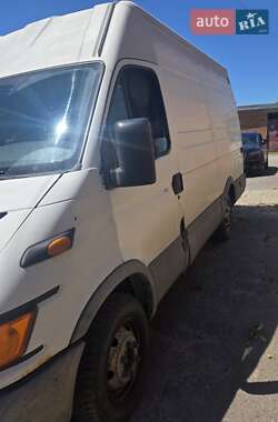 Грузовой фургон Iveco Daily 1999 в 