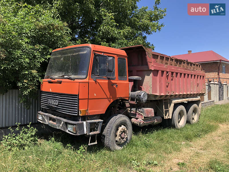 Інша будівельна техніка Iveco Daily 1999 в Чернівцях