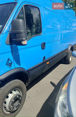 Грузовой фургон Iveco Daily 2010 в 