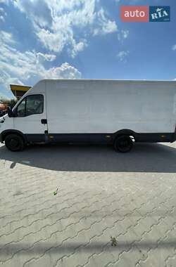 Грузовой фургон Iveco Daily 2005 в 