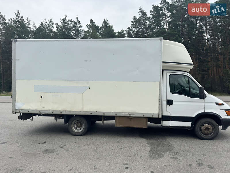 Грузовой фургон Iveco Daily 2000 в Ахтырке