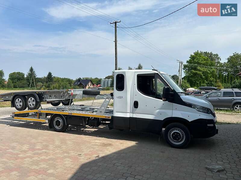 Автовоз Iveco Daily 2019 в Киеве