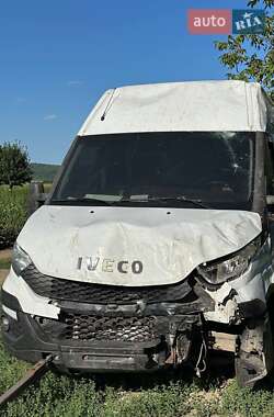 Грузовой фургон Iveco Daily 2015 в Каменец-Подольском