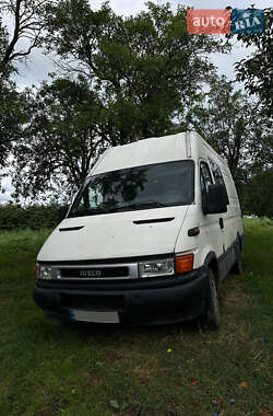 Грузопассажирский фургон Iveco Daily 2003 в Черновцах