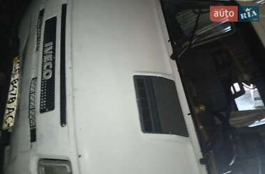 Вантажний фургон Iveco Daily 1998 в Міжгір'ї
