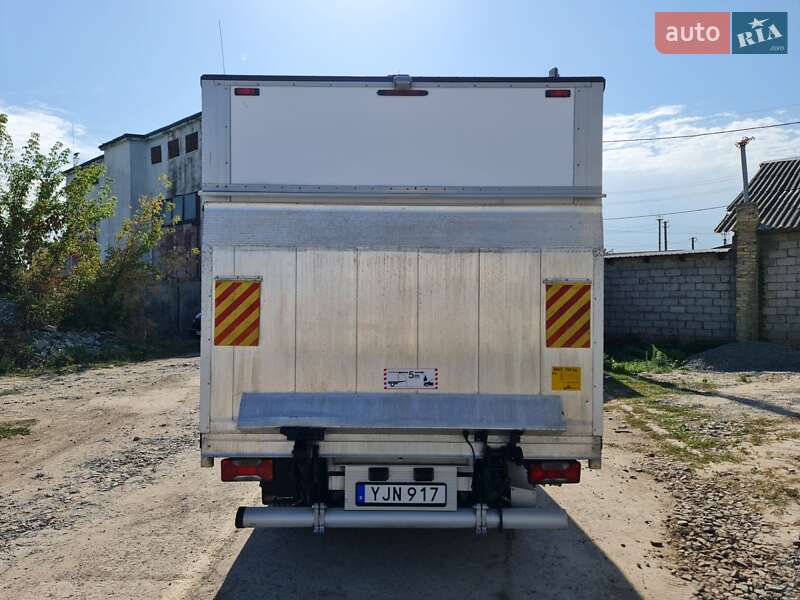 Грузовой фургон Iveco Daily 2017 в Ровно