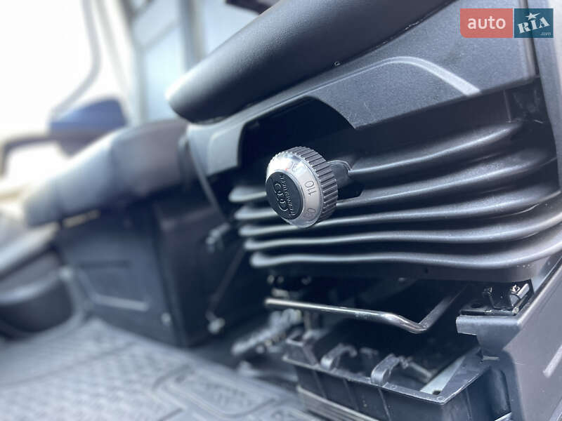 Грузовой фургон Iveco Daily 2018 в Луцке