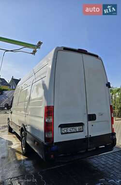 Грузовой фургон Iveco Daily 2009 в Черновцах