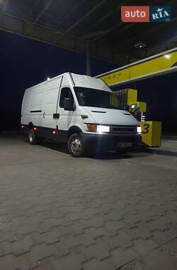 Грузовой фургон Iveco Daily 2004 в 