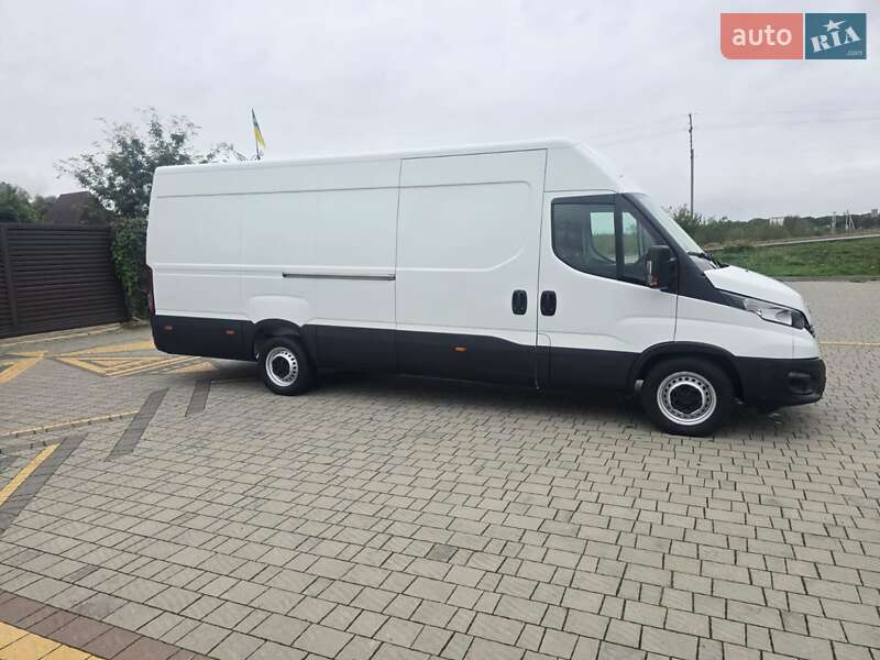 Грузовой фургон Iveco Daily 2021 в Стрые