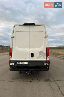 Грузовой фургон Iveco Daily 2015 в  фото 6 Грузовой фургон Iveco Daily 2015 в