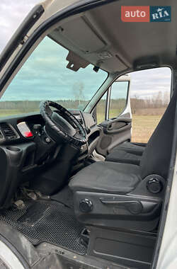 Грузовой фургон Iveco Daily 2015 в  фото 14 Грузовой фургон Iveco Daily 2015 в