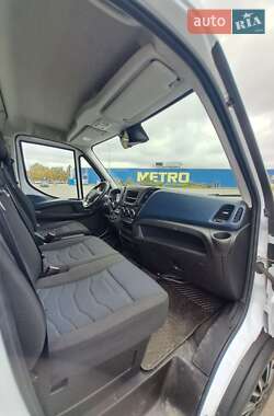 Грузовой фургон Iveco Daily 2019 в 
