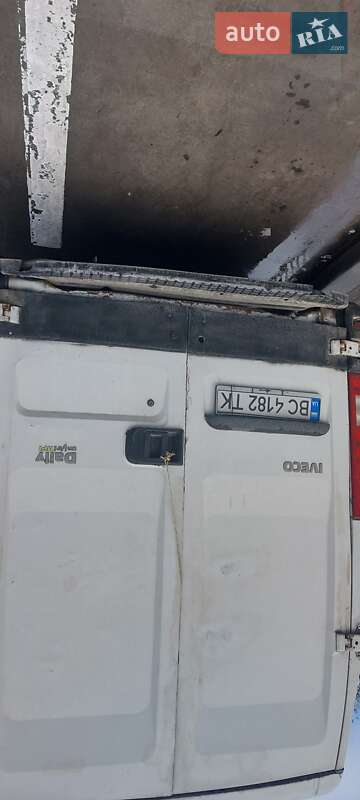 Грузовой фургон Iveco Daily 2004 в Львове фото 2 Грузовой фургон Iveco Daily 2004 в Львове