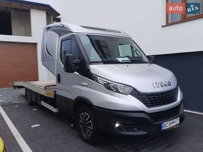 Автовоз Iveco Daily 2019 в Самборе