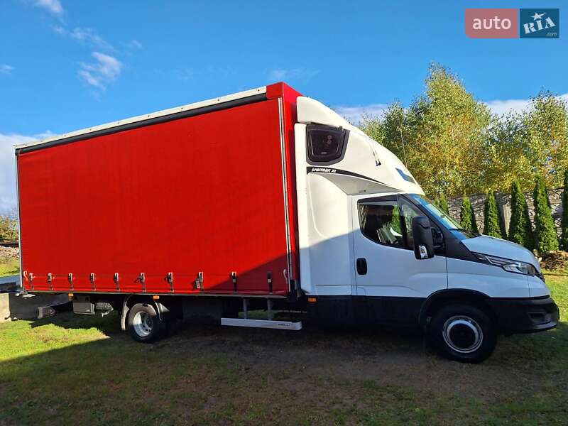 Грузовой фургон Iveco Daily 2021 в Нововолынске