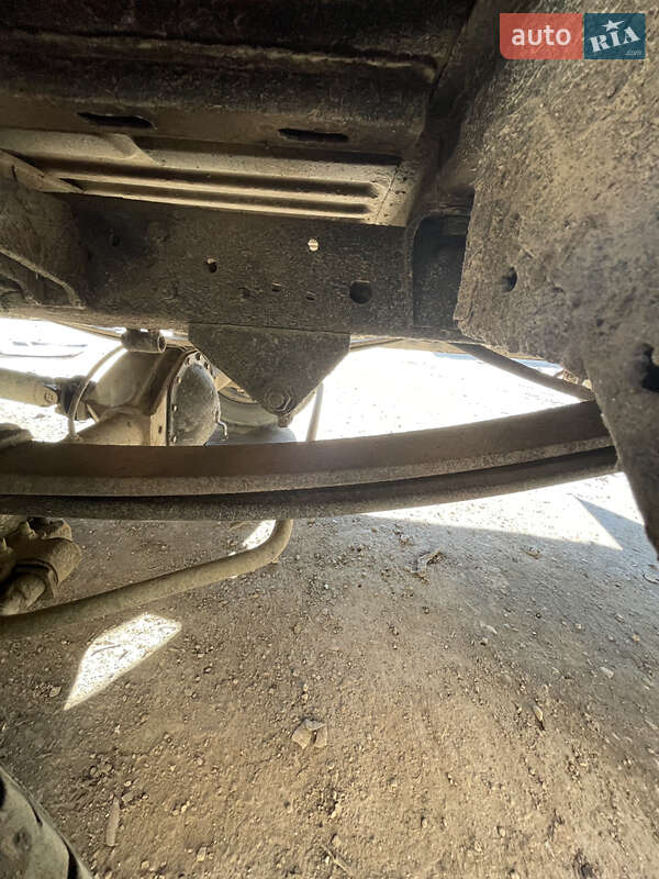 Вантажний фургон Iveco Daily 2006 в Чернівцях фото 9 Вантажний фургон Iveco Daily 2006 в Чернівцях