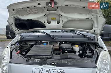 Вантажний фургон Iveco Daily 2012 в 