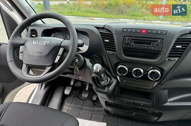 Вантажний фургон Iveco Daily 2014 в  фото 12 Вантажний фургон Iveco Daily 2014 в