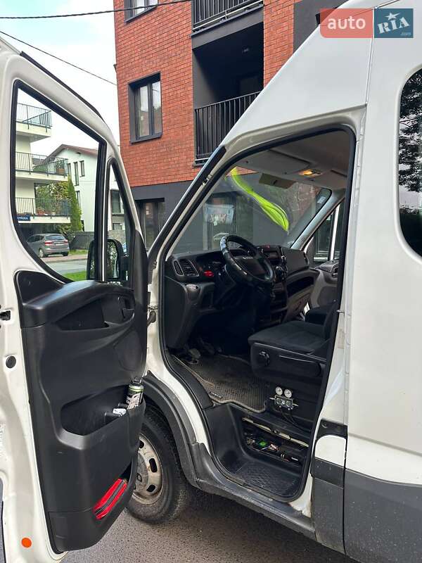 Грузопассажирский фургон Iveco Daily 2018 в Мостиске фото 3 Грузопассажирский фургон Iveco Daily 2018 в Мостиске