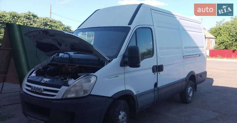 Вантажний фургон Iveco Daily 2008 в Бершаді фото 11 Вантажний фургон Iveco Daily 2008 в Бершаді