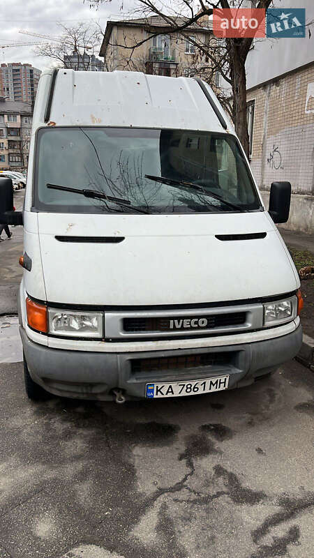Грузовой фургон Iveco Daily 2000 в Киеве фото 4 Грузовой фургон Iveco Daily 2000 в Киеве