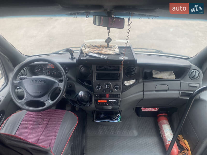 Туристический / Междугородний автобус Iveco Daily 2013 в Киеве фото 8 Туристический / Междугородний автобус Iveco Daily 2013 в Киеве